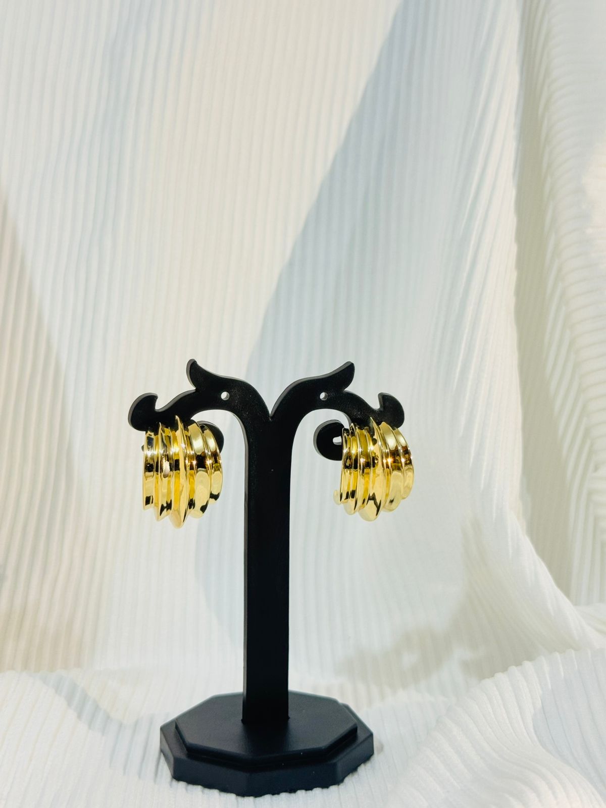 Shrimp Style Earrings