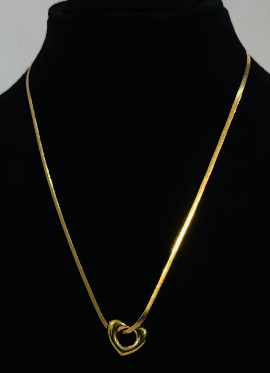 Knot-Style Heart Pendant