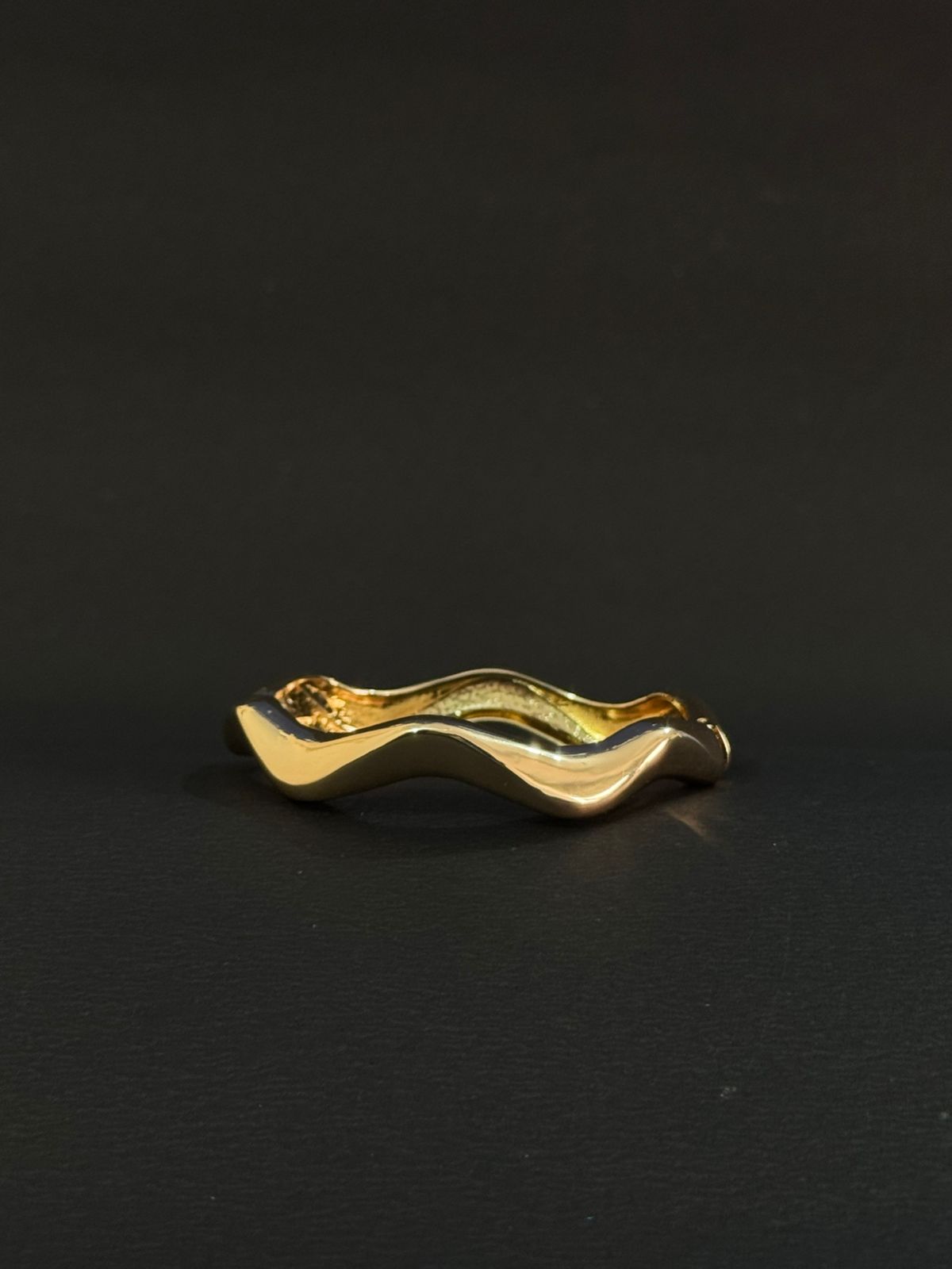 Wave-Shaped Bracelet