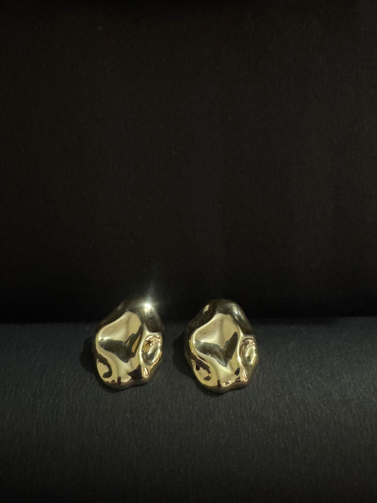 Blop Stud Earrings